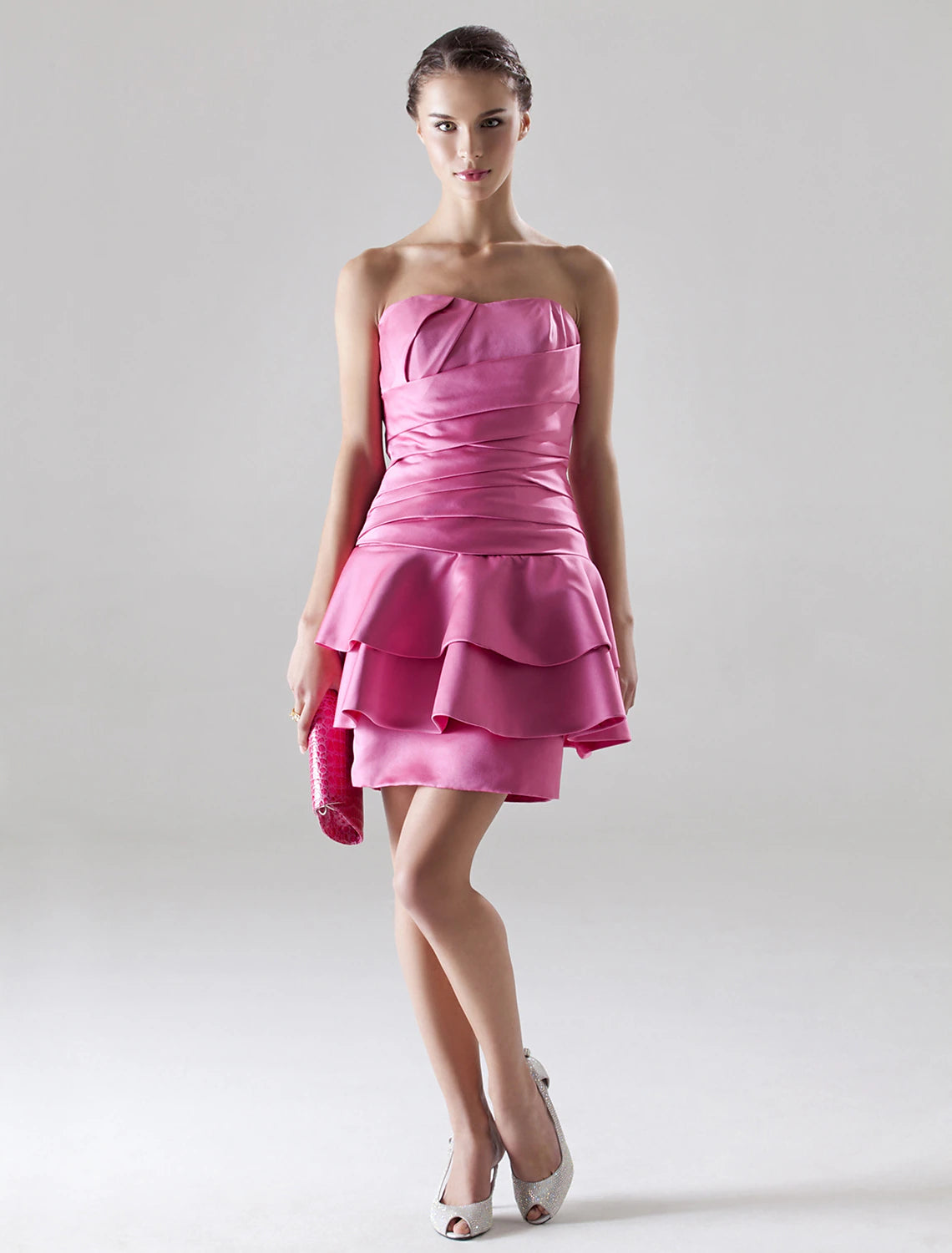 Back view of the chic A-Line sweetheart satin blue short cocktail dress.