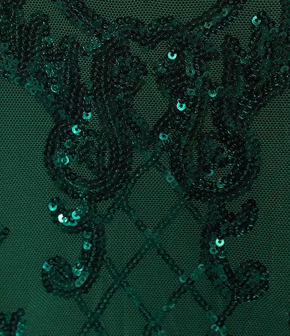 Robe de soirée longue à bretelles fines et épaules dénudées vert émeraude