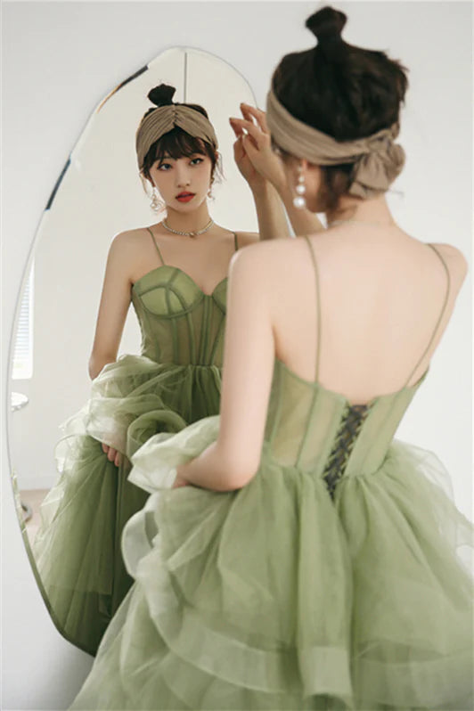 Corset Bodice Tulle Prom Gown with Spaghetti Straps and Ruffled Skirt