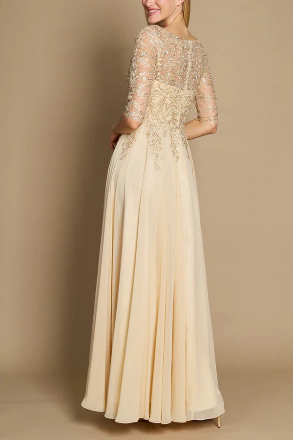 Robe de mère de la mariée élégante en dentelle à col en V et fente latérale