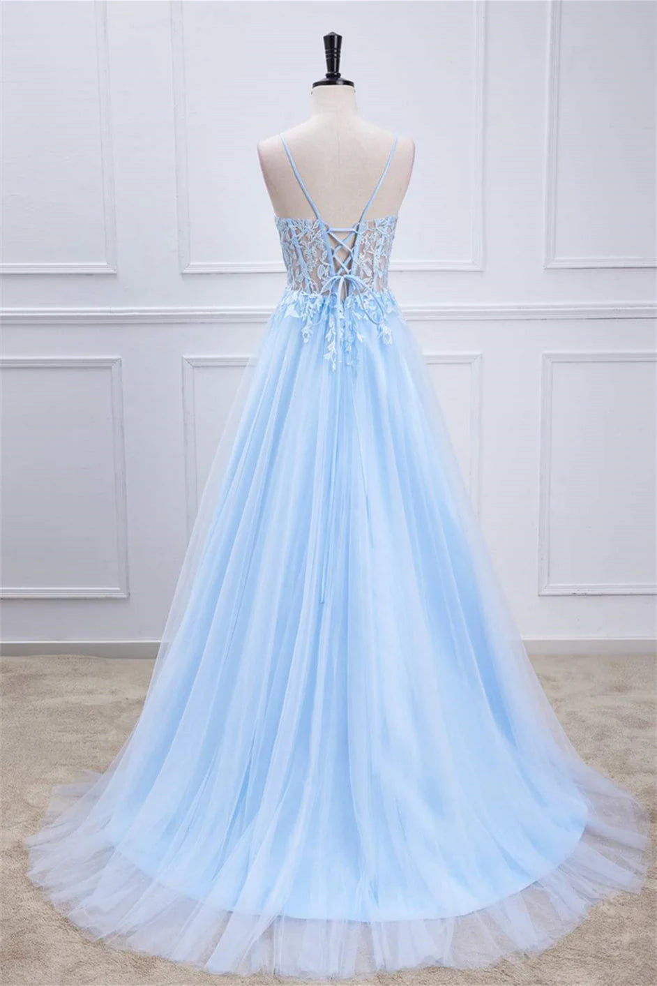 Dreamy A-Line V-Neck Spaghetti-Strap Lace-Up-Back Floral-Appliqué Floor-Length Prom Dress