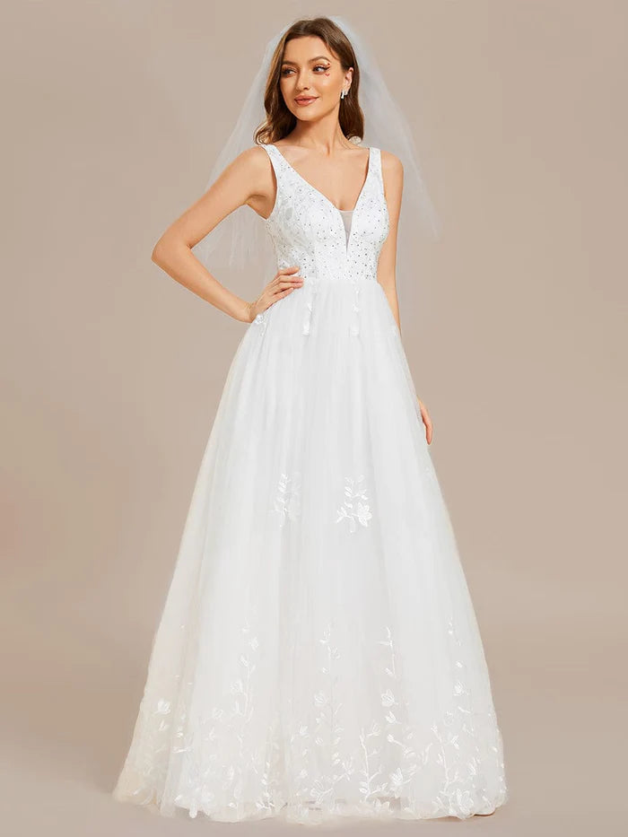 Robe de mariée trapèze sans manches, col en V, en tulle brodé avec appliques