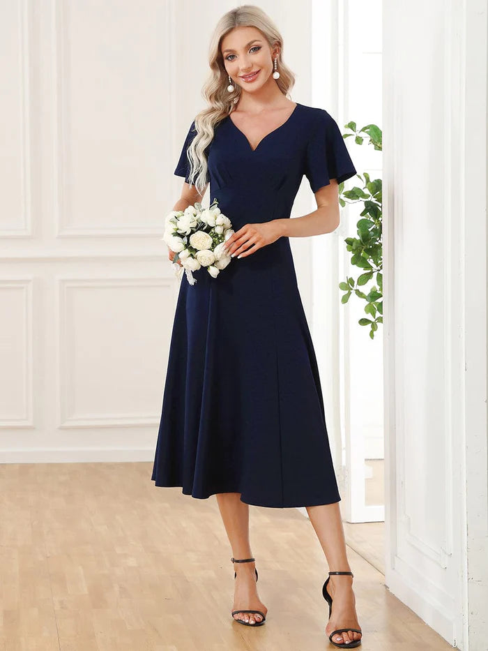 Robe de mère de la mariée mi-longue à manches courtes et col en V 