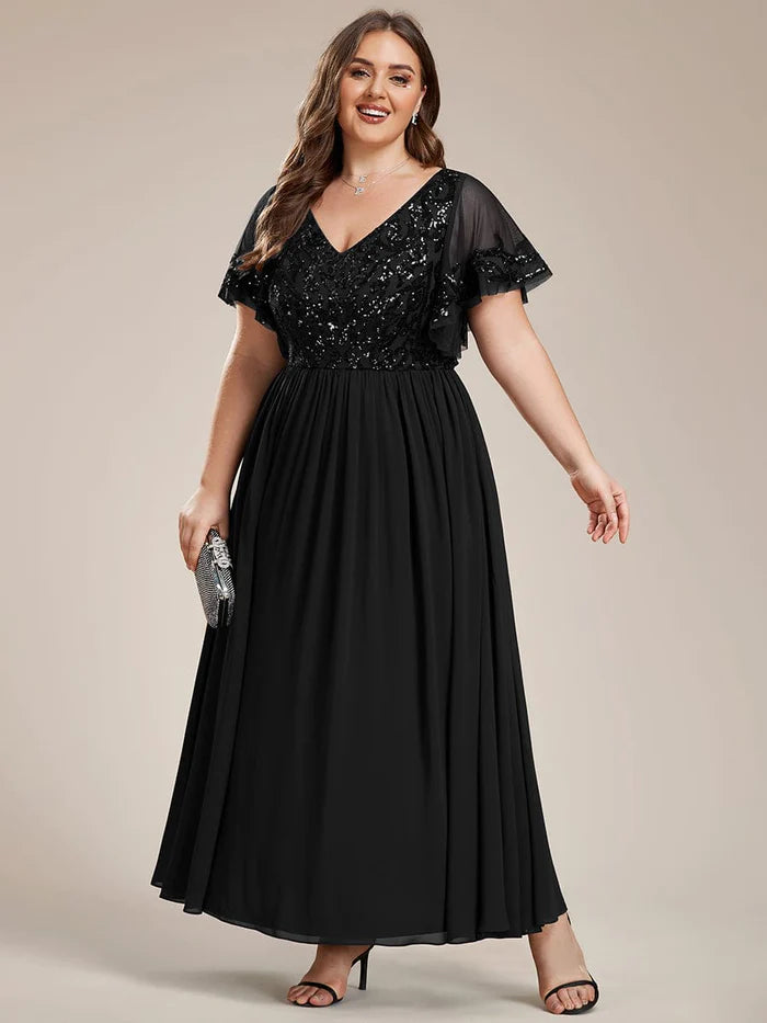Kleid für die Brautmutter in Übergröße mit V-Ausschnitt und kurzen Ärmeln und Pailletten 