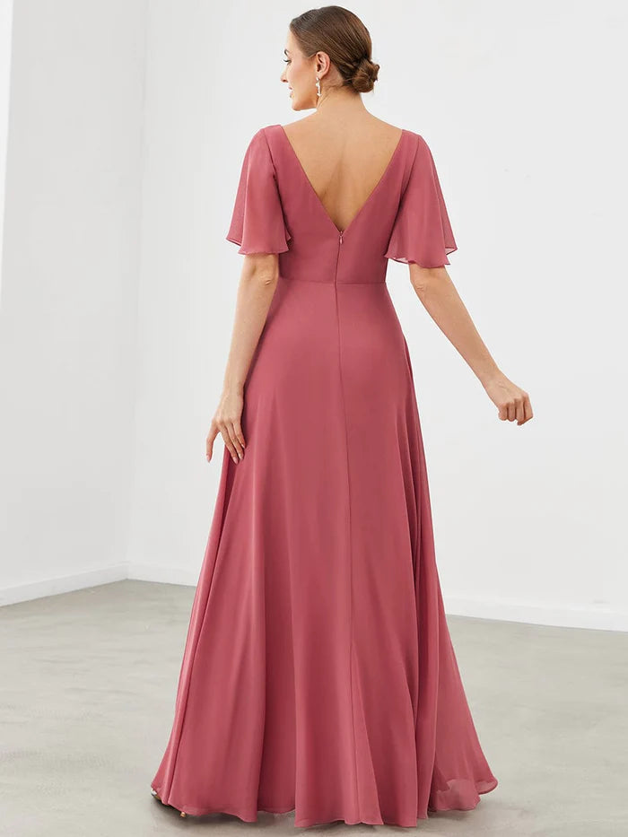 Robe mère de la mariée en mousseline à manches flottantes et col en V 