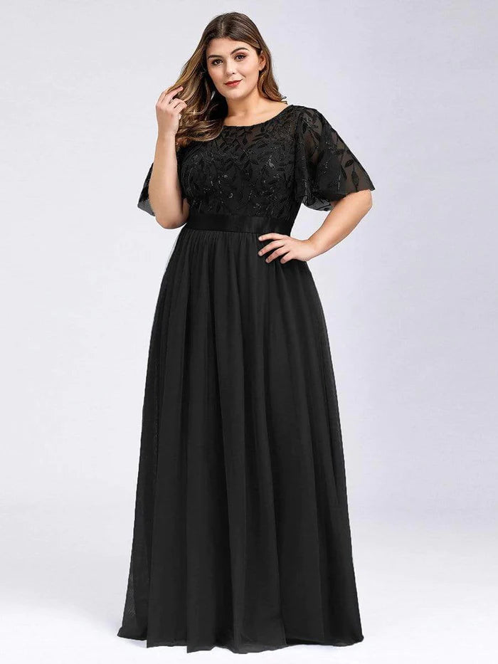 Plus Size Damen Stickerei Abendkleider mit kurzen Ärmeln 