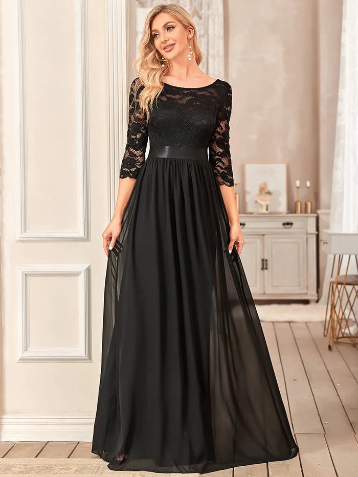 Durchsichtiges bodenlanges Abendkleid aus Spitze mit halben Ärmeln 