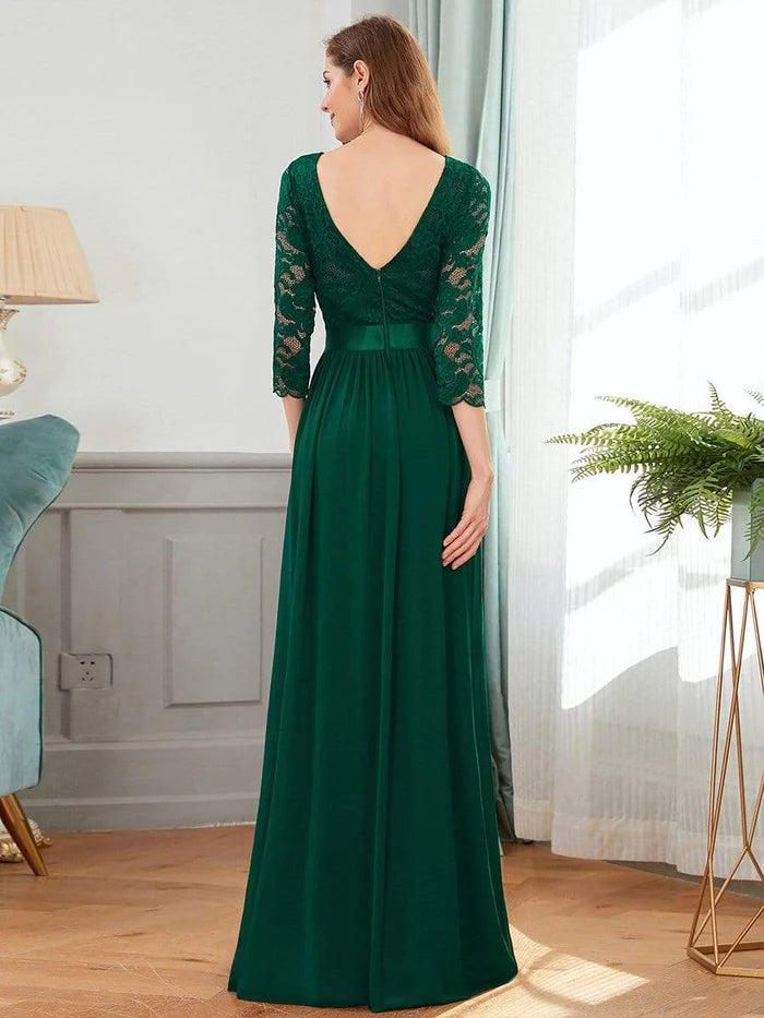 Durchsichtiges bodenlanges Abendkleid aus Spitzenchiffon mit halben Ärmeln 