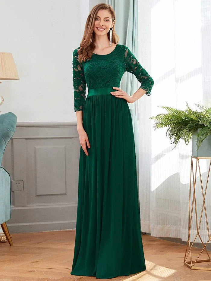 Durchsichtiges bodenlanges Abendkleid aus Spitzenchiffon mit halben Ärmeln 