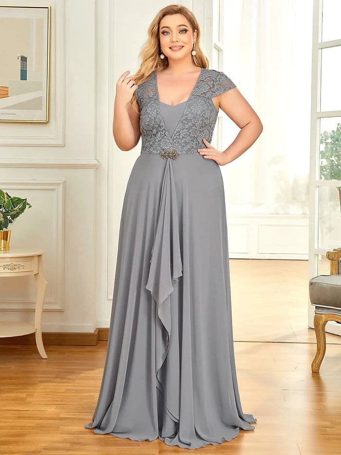 Maxi-Abendkleid mit Flügelärmeln in Übergröße für Hochzeitsgäste 