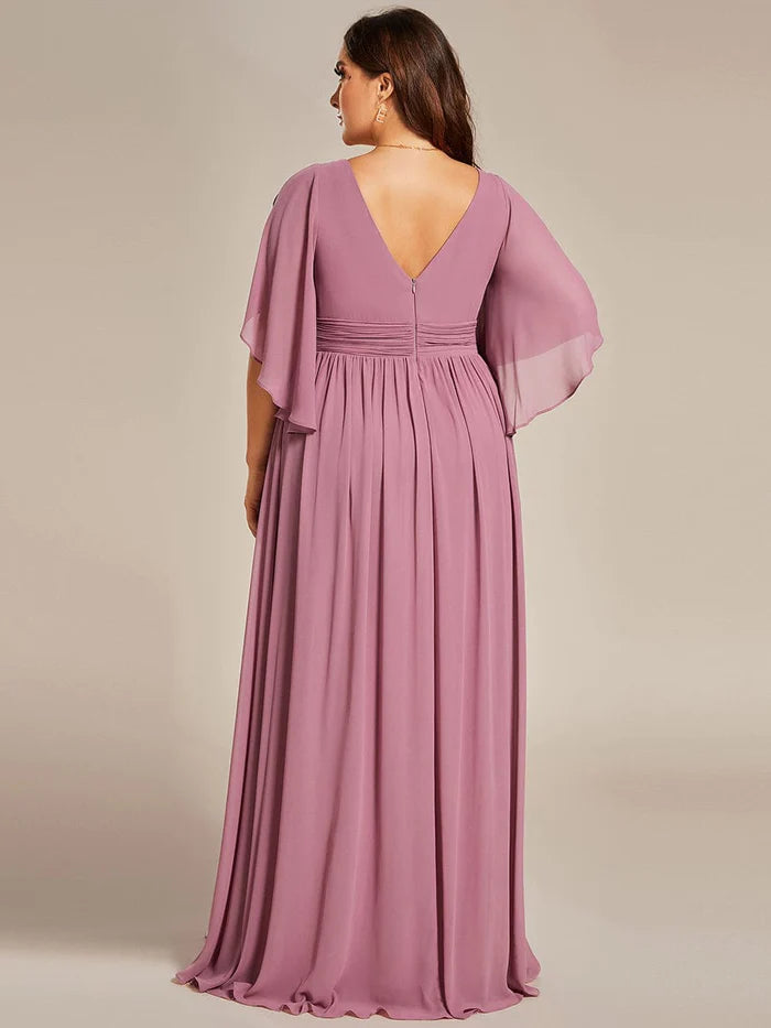 Plus Size A-Linien-Brautjungfernkleid aus Chiffon mit halben Ärmeln und V-Ausschnitt 