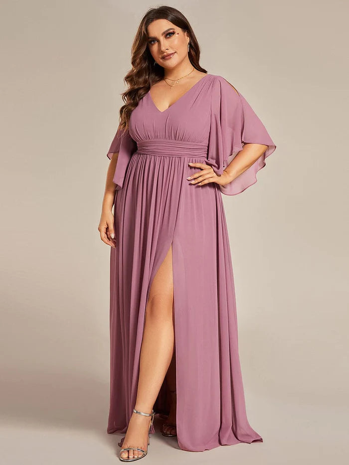 Plus Size A-Linien-Brautjungfernkleid aus Chiffon mit halben Ärmeln und V-Ausschnitt 