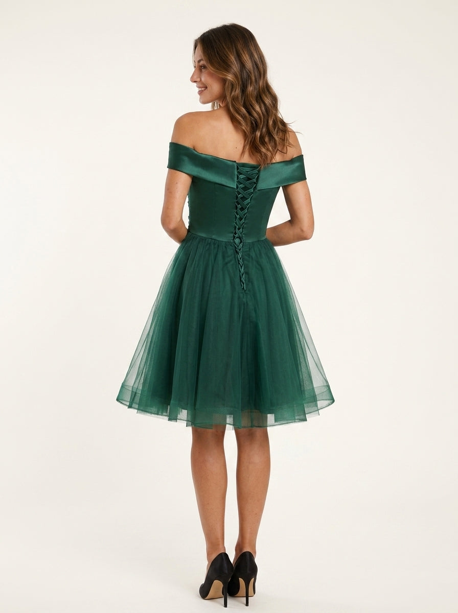Elegant A-Line Off-Shoulder Short Sleeve Lace-Up Back Emerald Green Knee-Length Homecoming Dress.
