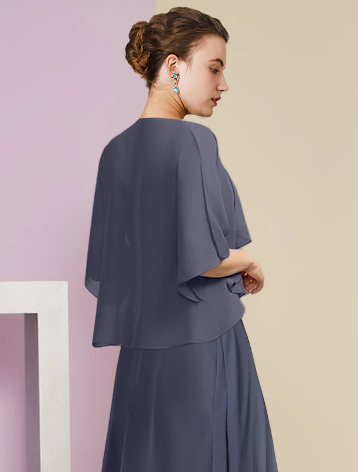 Elegant A-Line Scoop Neck Short Sleeve Two-Piece Lace Mother of the Bride Dress.
