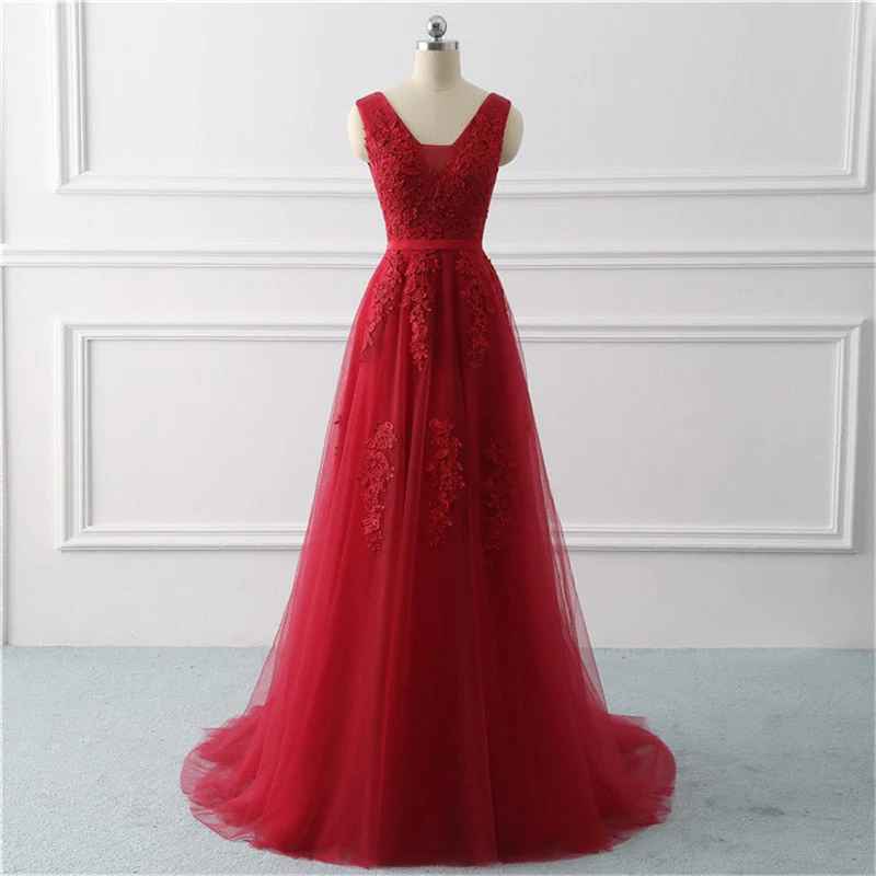 Robe de bal longue rouge élégante en tulle et dentelle, col en V, dos nu, perles