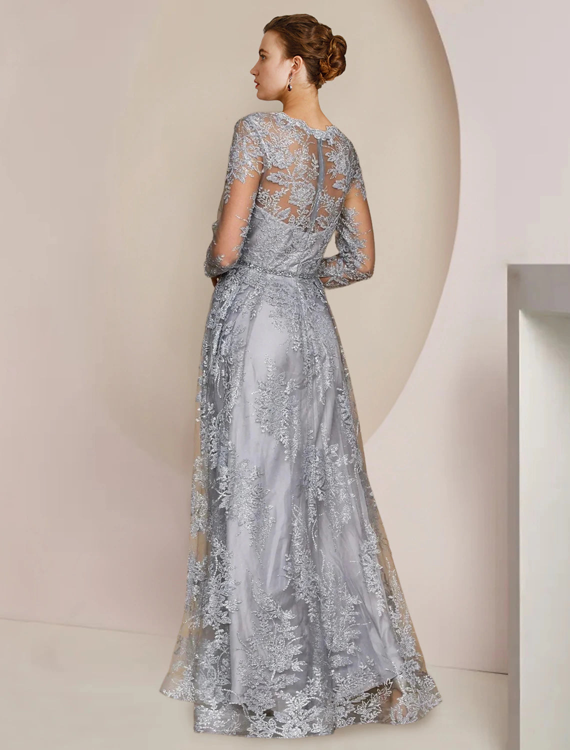 Elegant A-Line V-Neck Long Sleeve Lace Applique Mother of the Bride Dress.