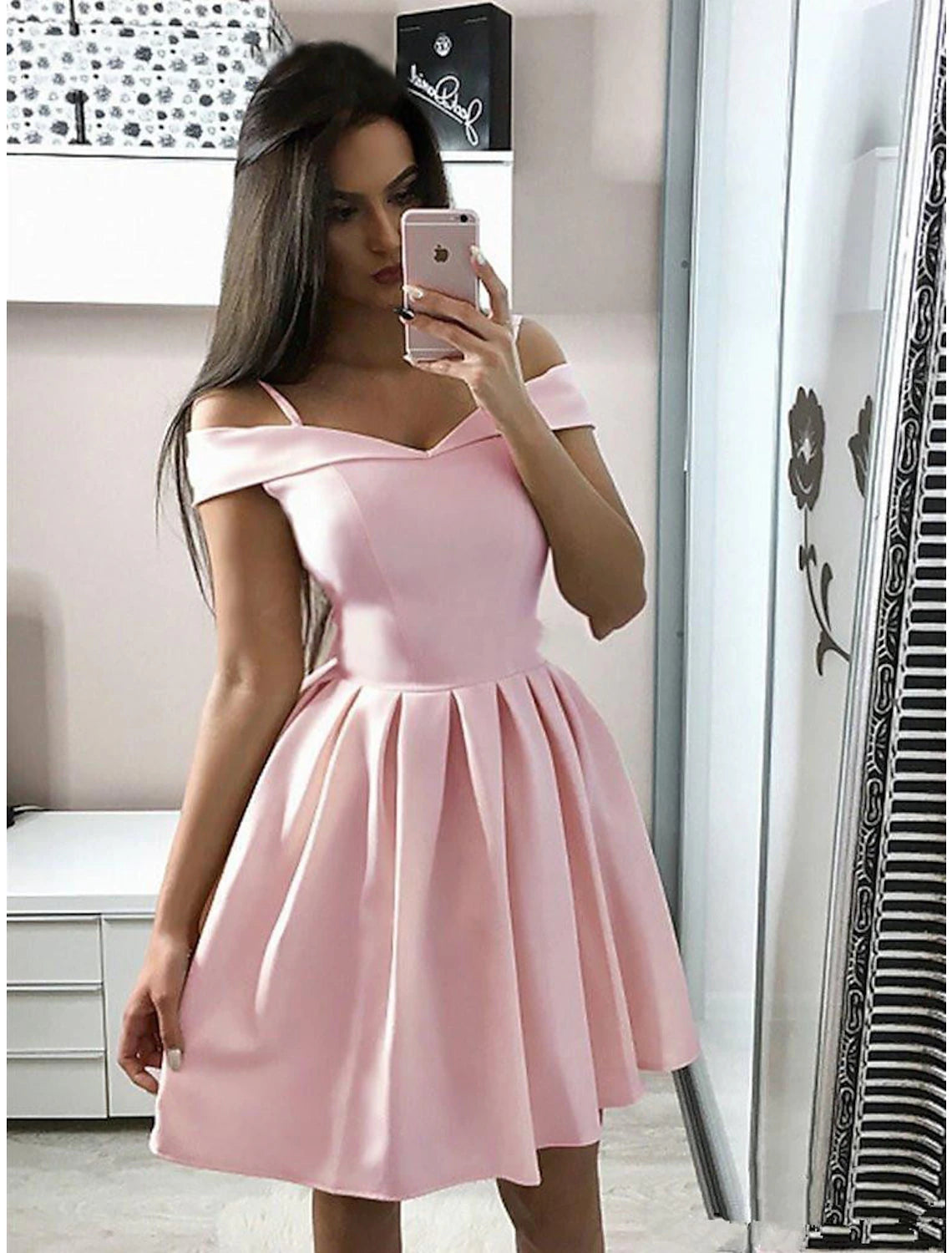 Elegant A-Line V-Neck Pink Pleated Cocktail Dress Knee Length.