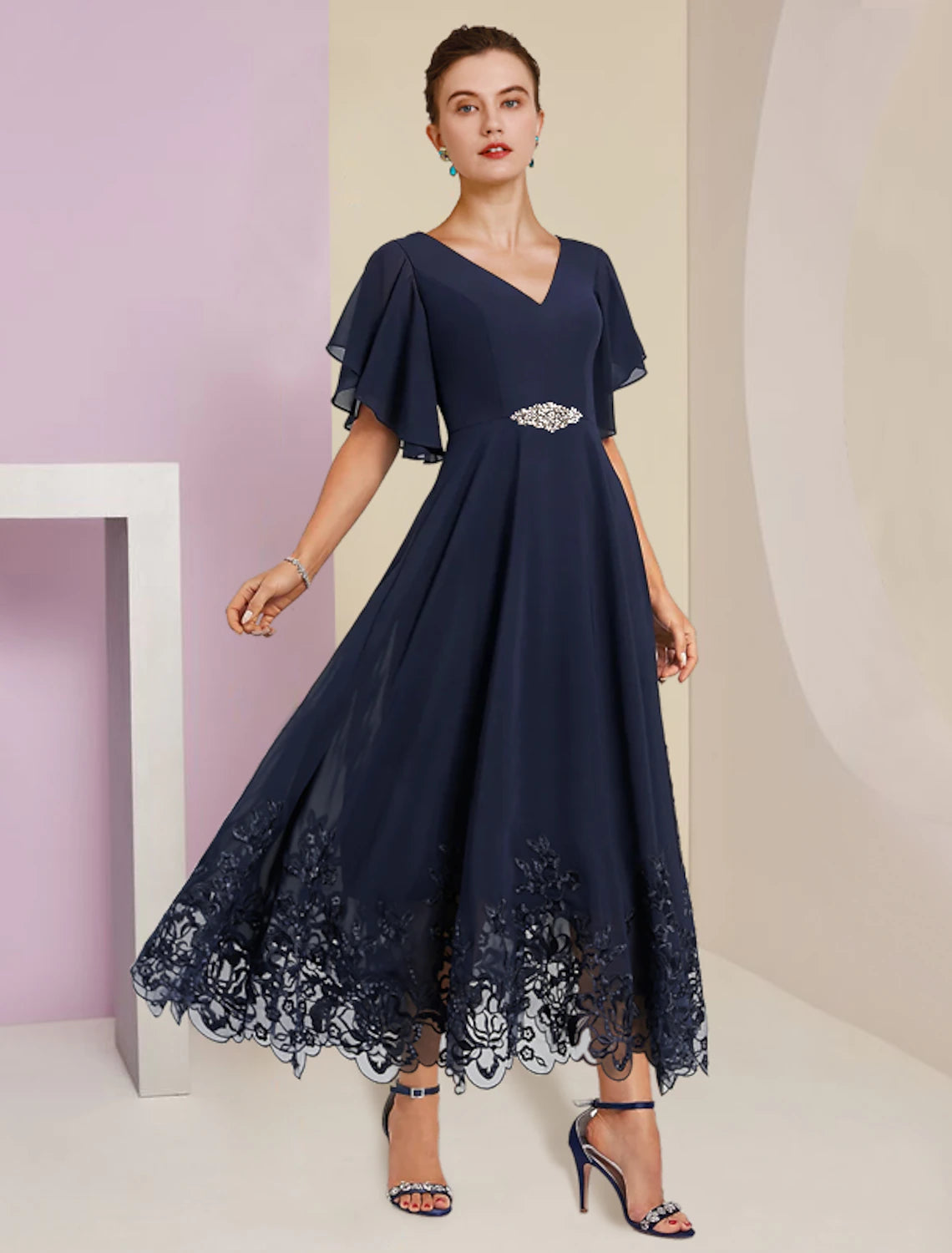Elegant A-Line V-Neck Mother of the Bride gown with short sleeves.