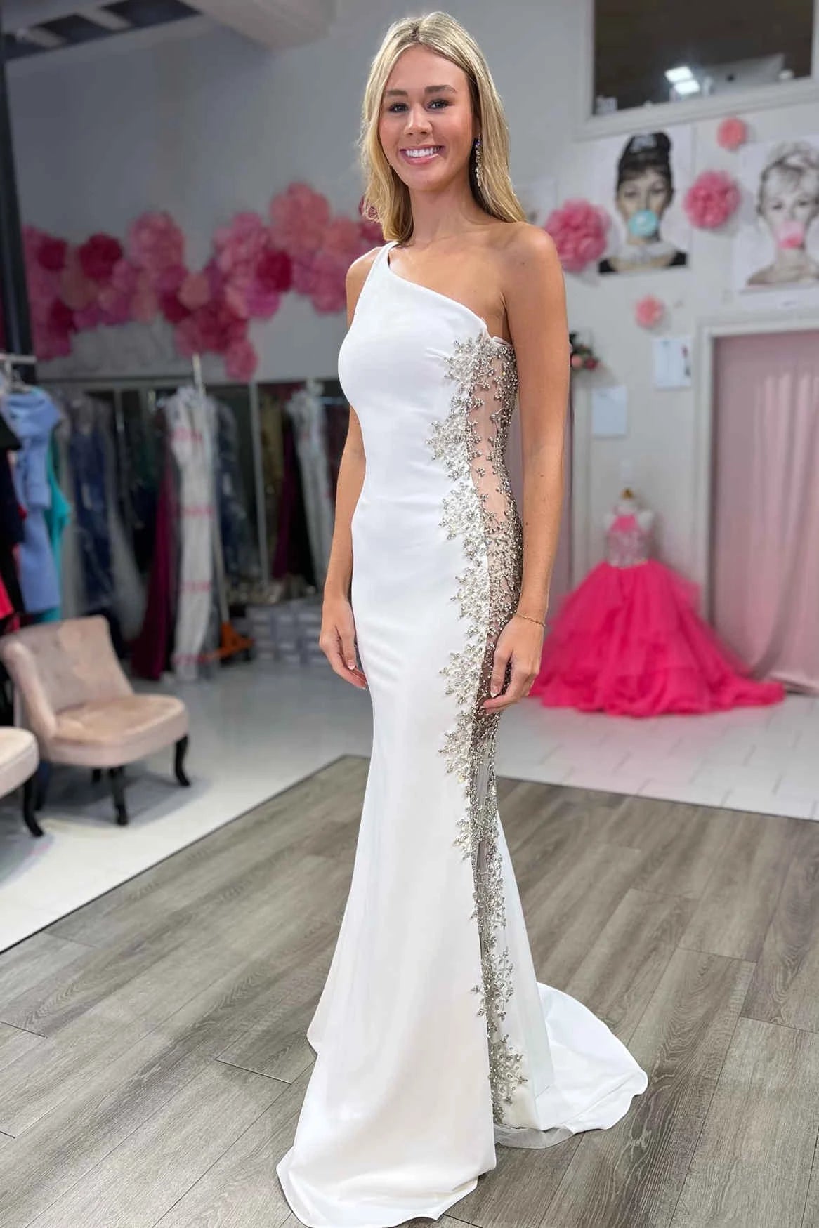 Elegant Mermaid One-Shoulder Beaded Illusion-Side Floor-Length Prom Dress