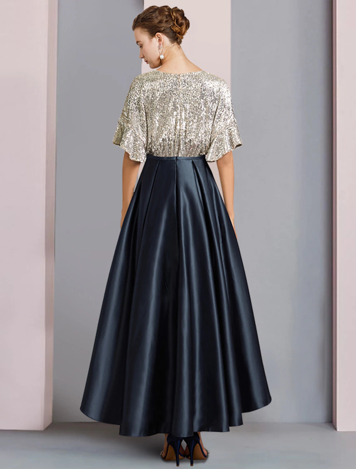 Elegant Sparkling A-Line V-Neck Short Sleeve Tea-Length Mother of the Bride Dress.