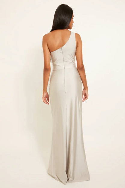 Elegant Light Grey One-Shoulder Neck Sleeveless Ruched Slit Satin Floor-Length Evening Dress