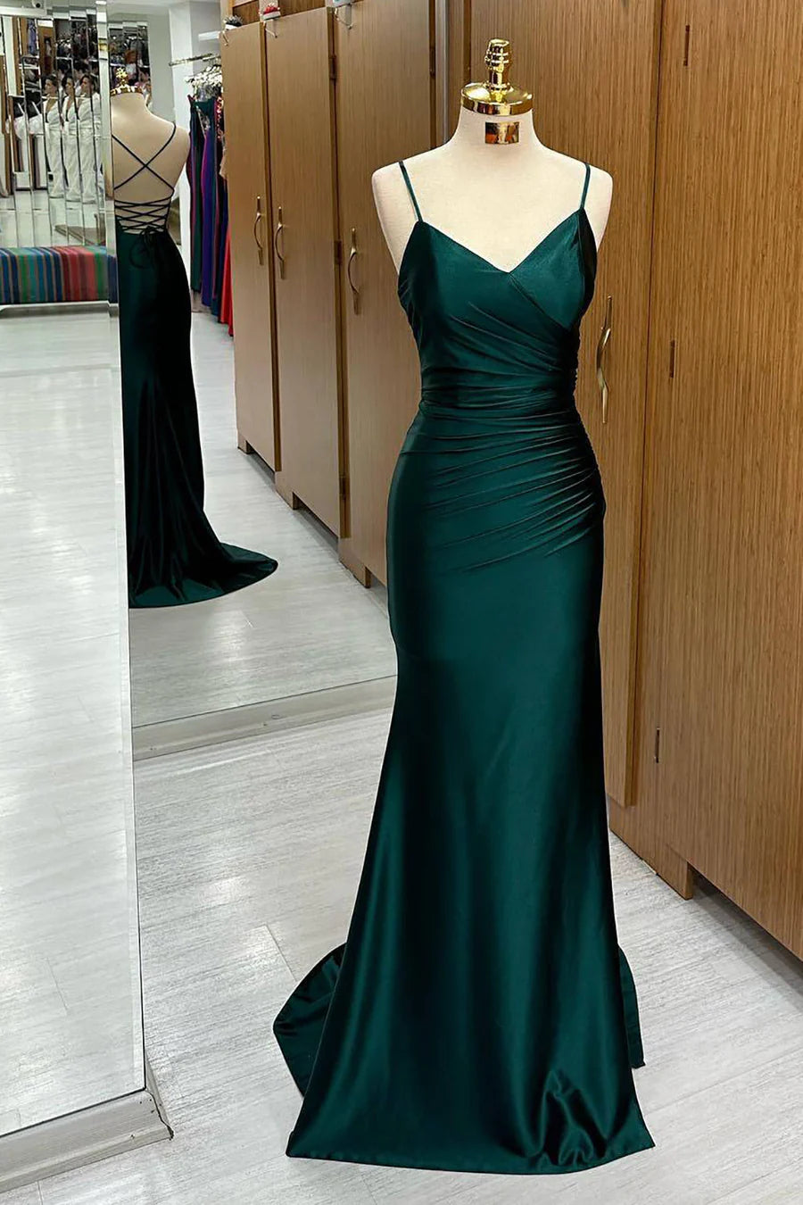 Elegant Mermaid Spaghetti-Strap Ruched Crisscross-Back Train Maxi Prom Dress