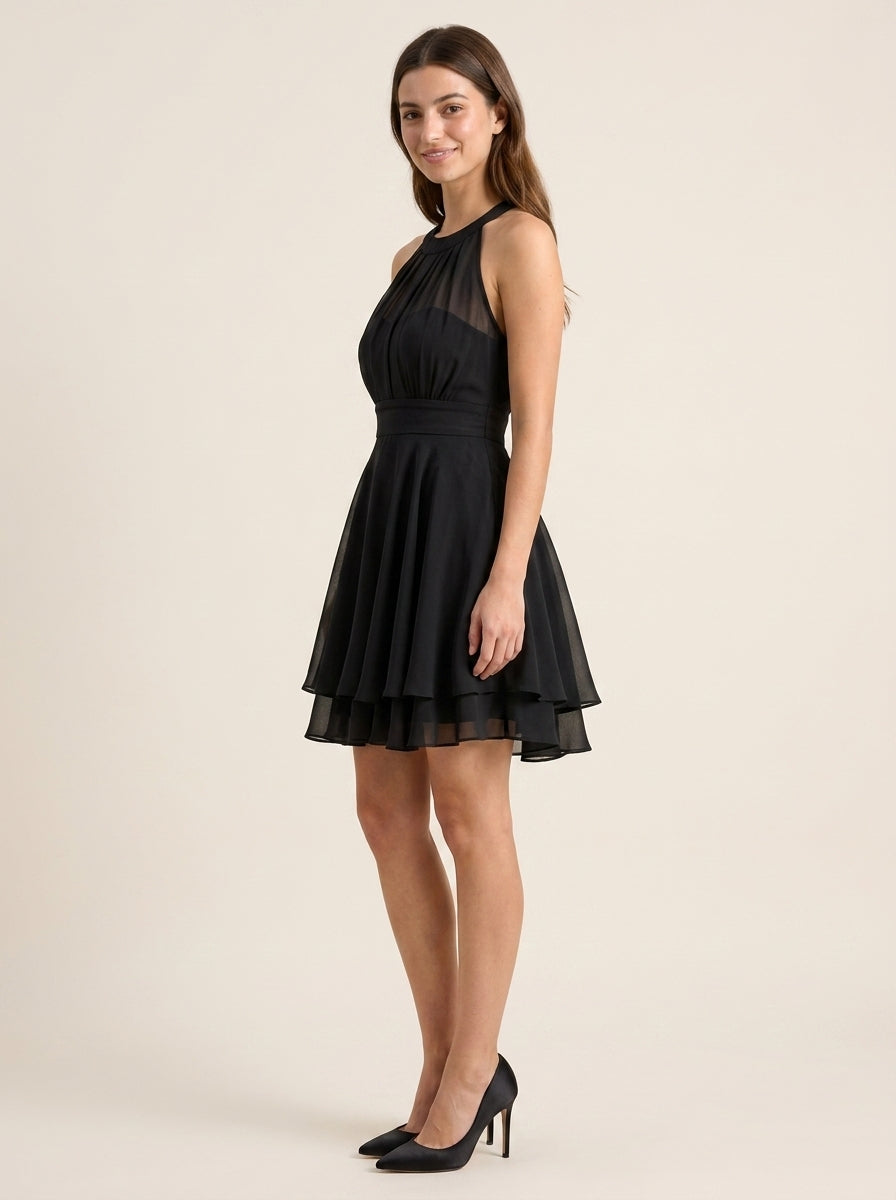 Elegant A-Line Halter Illusion Sleeveless Keyhole Back Short Homecoming Dresses