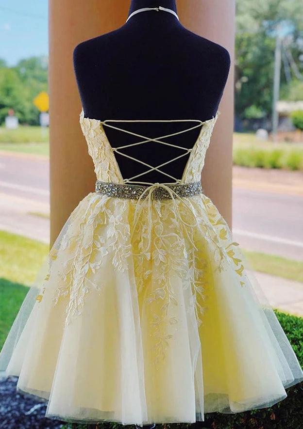 Charming A-Line Illusion Halter Neck Lace-Up Back Short Mini Homecoming Dress
