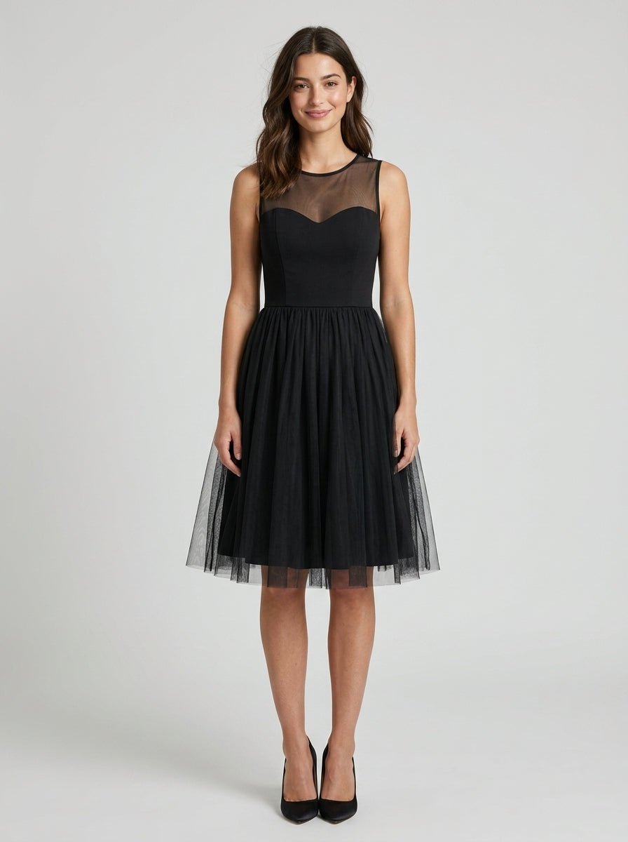 Elegant A-Line Illusion Sweetheart Sleeveless Sheer Back Knee-Length Homecoming Dresses