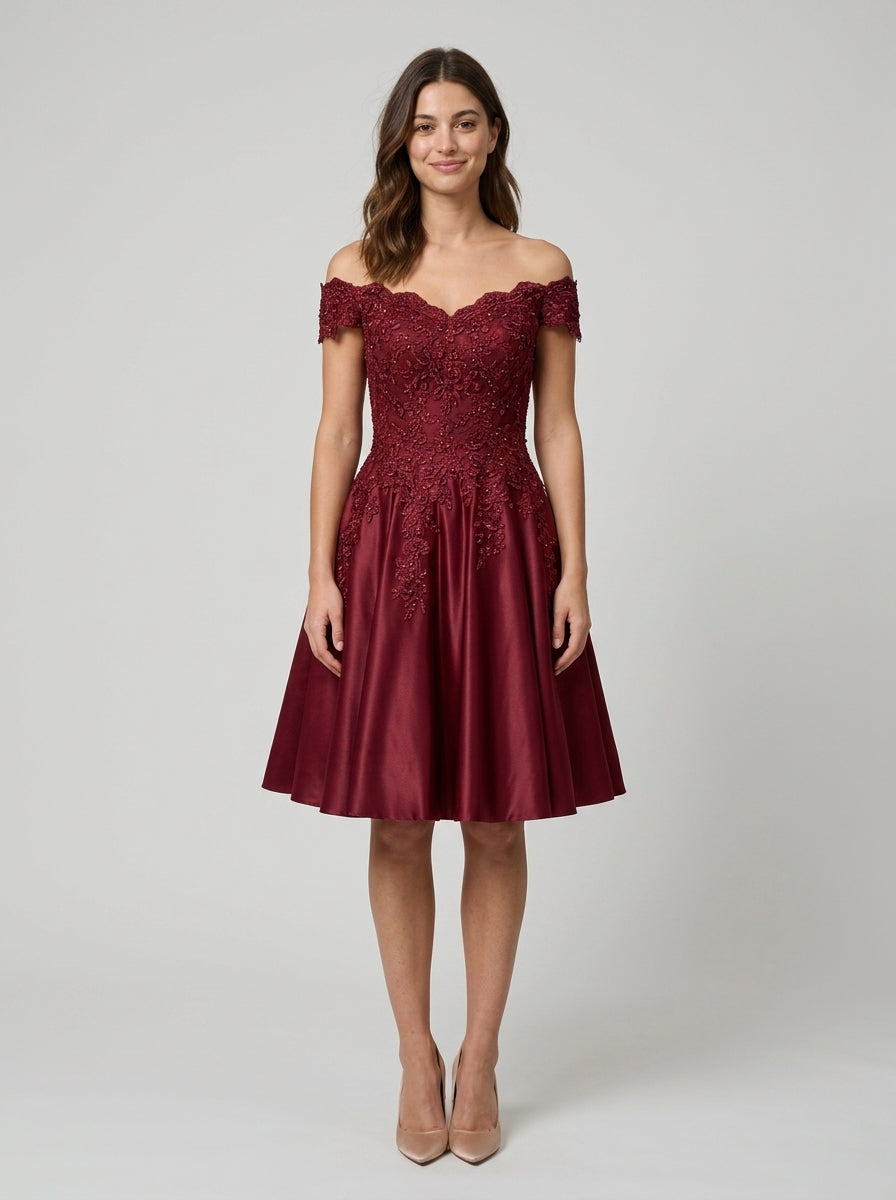Elegant A-Line Off-Shoulder Short Sleeve Lace V-Back Knee-Length Homecoming Dresses