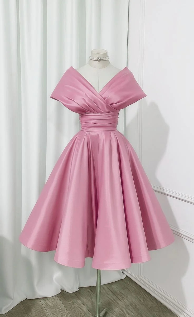 Elegant A-Line Off-Shoulder V-Neck Draped Short Sleeve Closed Back Knee-Length Homecoming Dresses