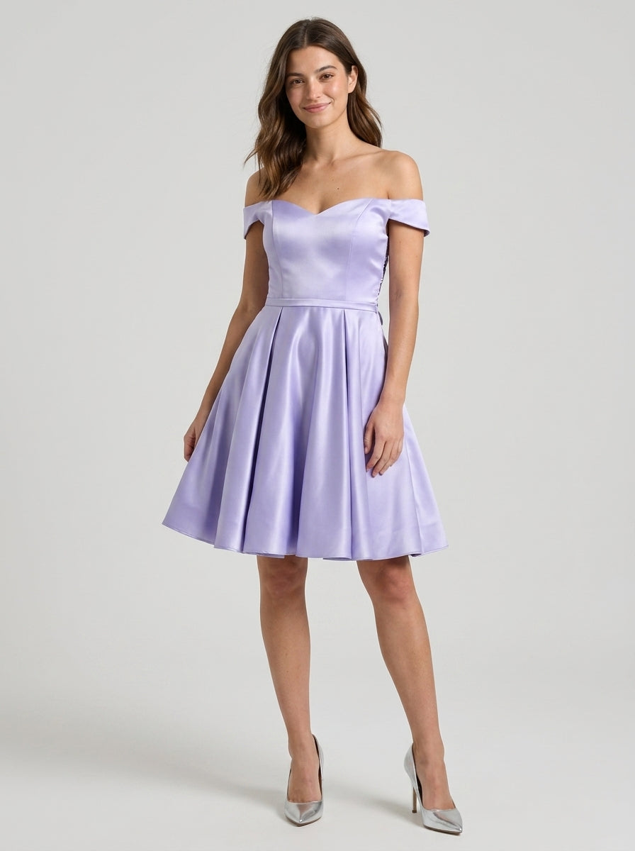 Elegant A-Line Off-the-Shoulder Sweetheart Lace-Up Back Short Homecoming Dresses