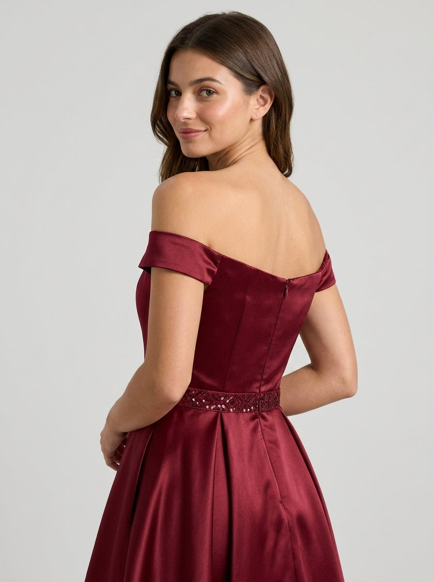 Elegant A-Line Off-the-Shoulder Sweetheart Short Homecoming Dress with Beaded Waist and Back Bow Detail