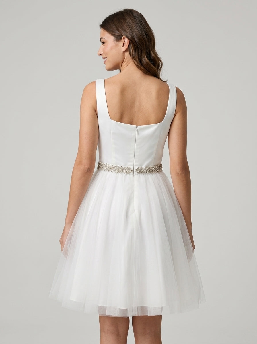 Elegant A-Line Square Neck Sleeveless Square Back Above-Knee Embellished Tulle Homecoming Dresses for Teens