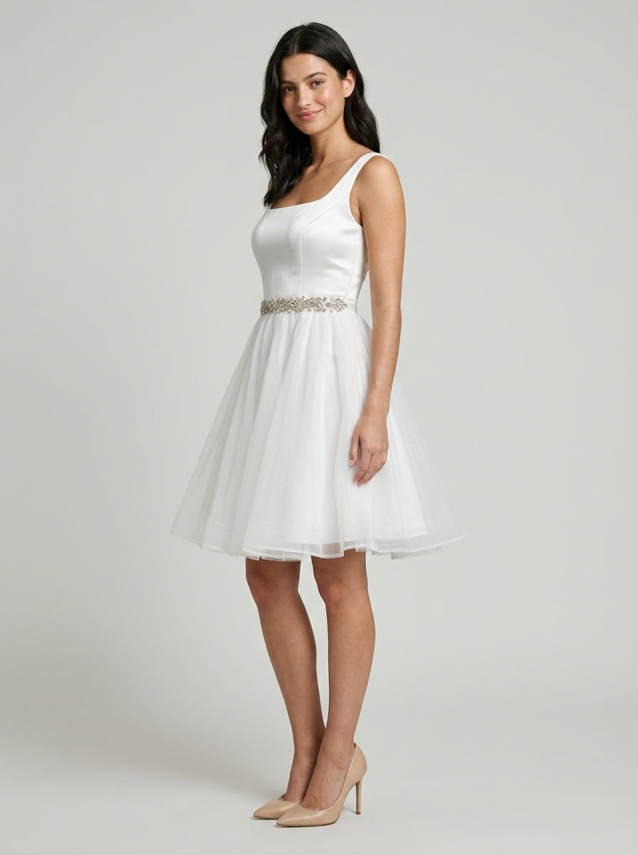 Elegant A-Line Square Neck Sleeveless Square Back Above-Knee Embellished Tulle Homecoming Dresses for Teens