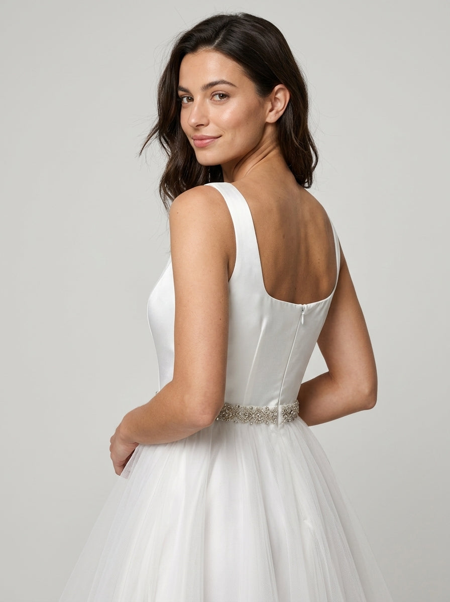 Elegant A-Line Square Neck Sleeveless Square Back Above-Knee Embellished Tulle Homecoming Dresses for Teens