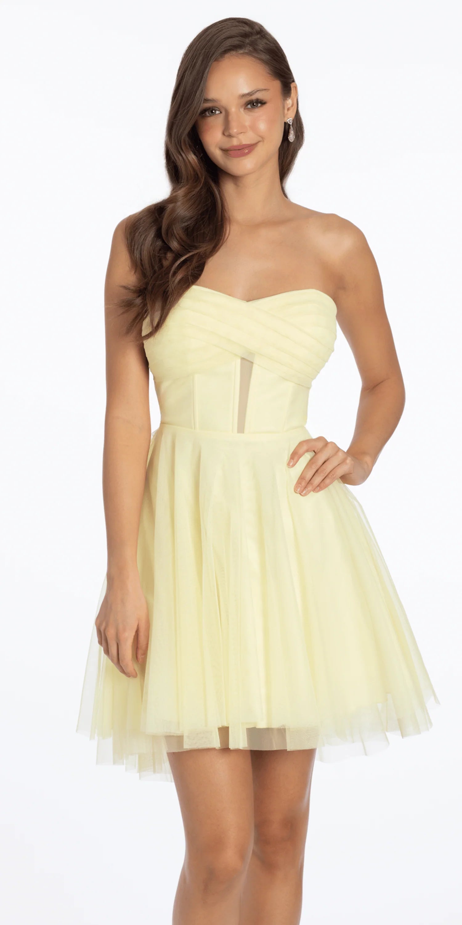 Elegant A-Line Strapless Sweetheart Sleeveless Lace-Up Back Short Tulle Homecoming Dresses