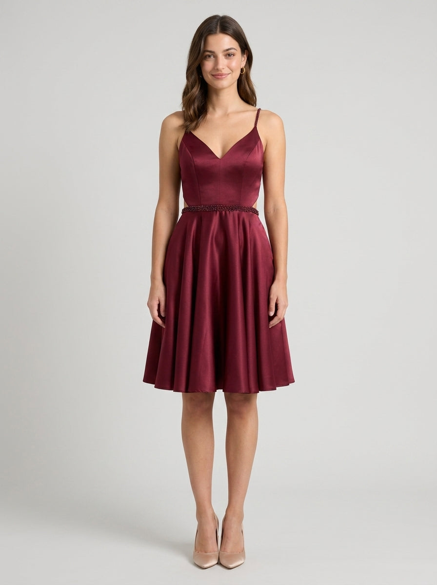 Elegant A-Line V-Neck Sleeveless Criss-Cross Open Back Knee-Length Homecoming Dresses
