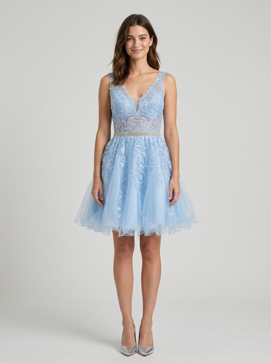 Elegant A-Line V-Neck Sleeveless Lace-Up Back Short Tulle Applique Homecoming Dresses