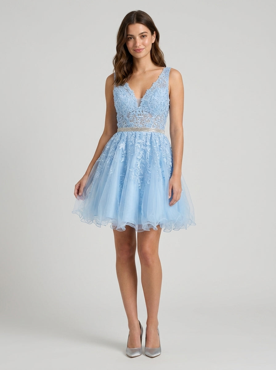 Elegant A-Line V-Neck Sleeveless Lace-Up Back Short Tulle Applique Homecoming Dresses