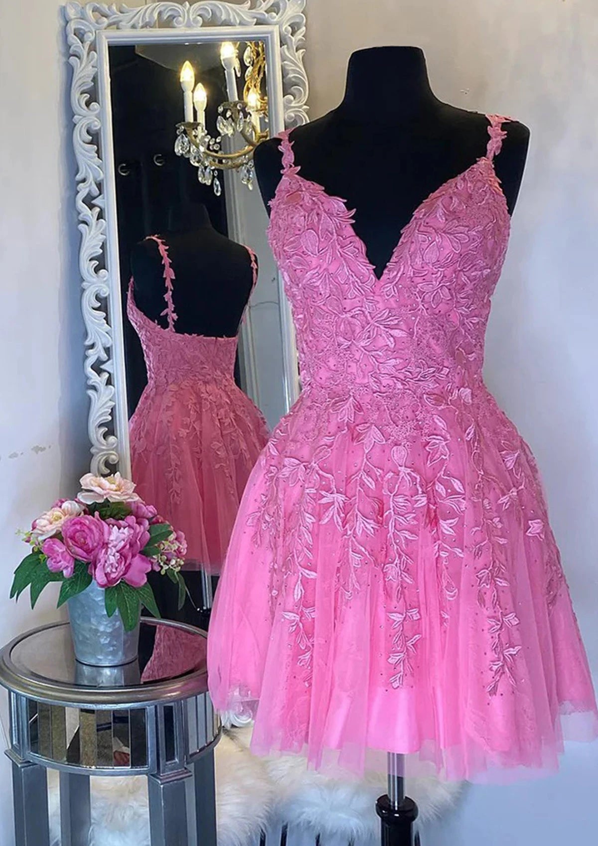 Elegant A-line V-neck Sleeveless Low V-back Short Pink Embroidered Tulle Homecoming Dresses