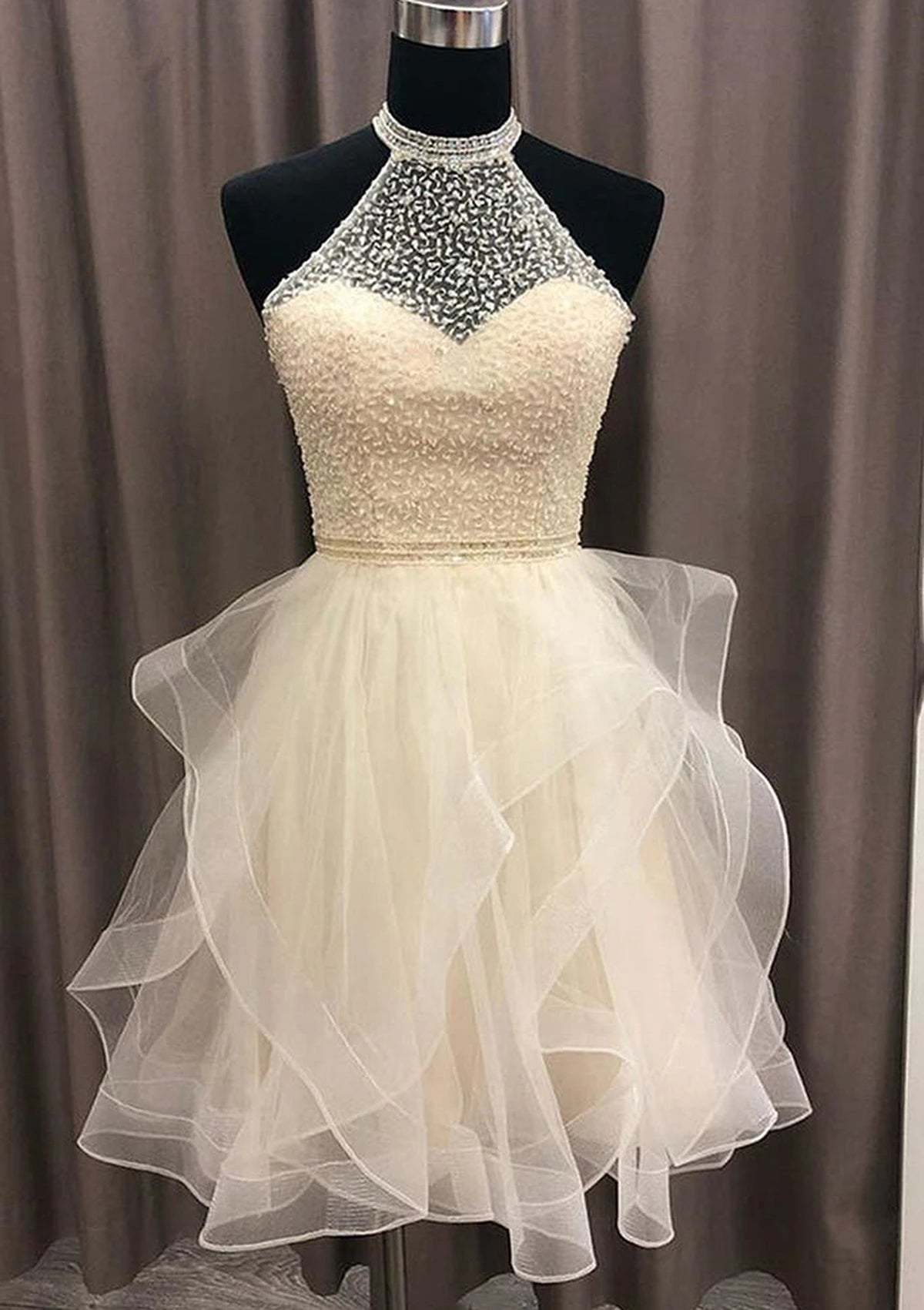 Elegant Beaded Illusion Halter Sweetheart Sleeveless Open Back Short Ruffled A-Line Homecoming Dresses