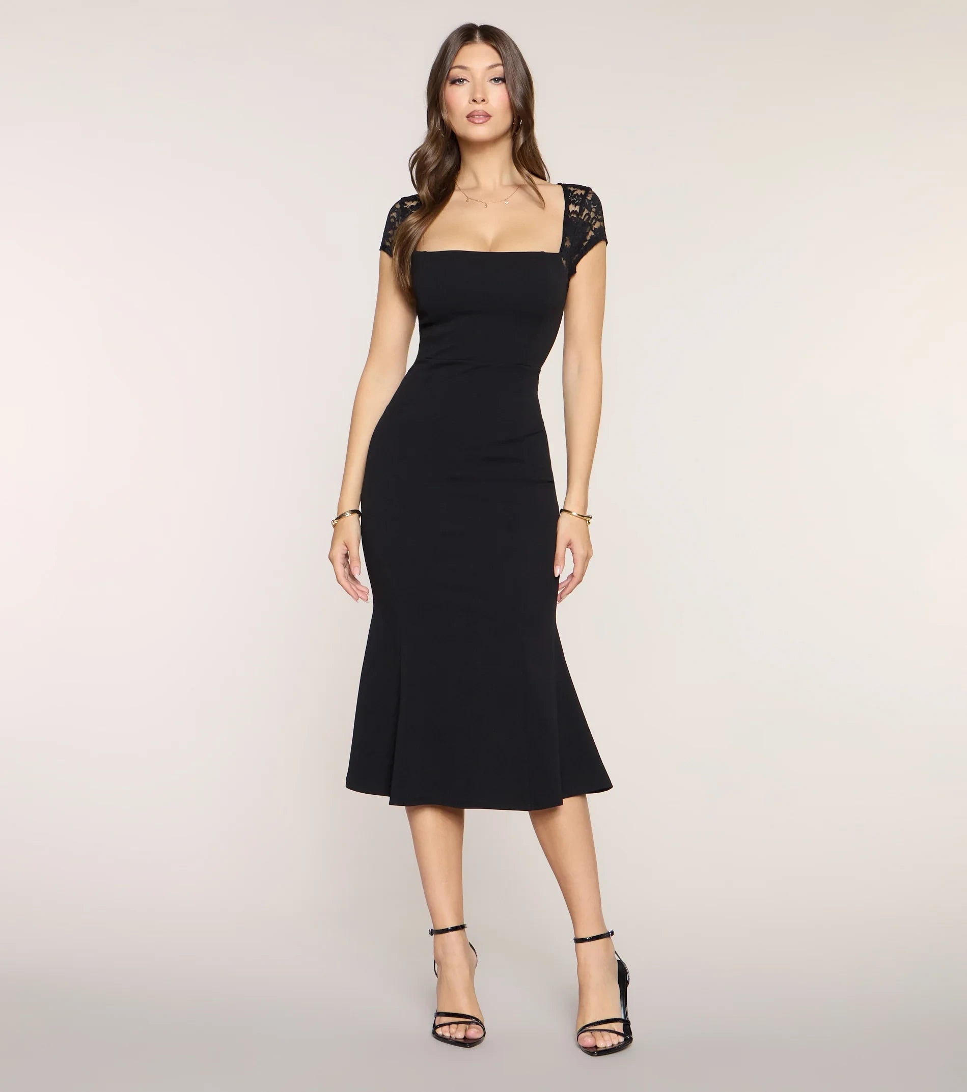 Elegant Fitted Square Neck Lace Cap Sleeve Midi Length Black Prom Dresses for Formal Occasions