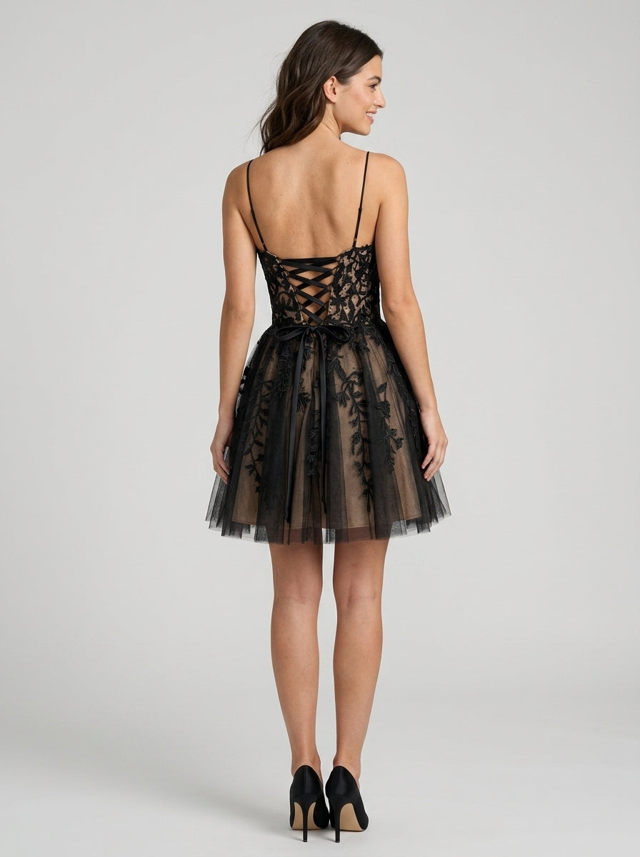 Elegant Floral Embroidered A-Line Scoop Neck Spaghetti Strap Lace-Up Back Mini Homecoming Dresses