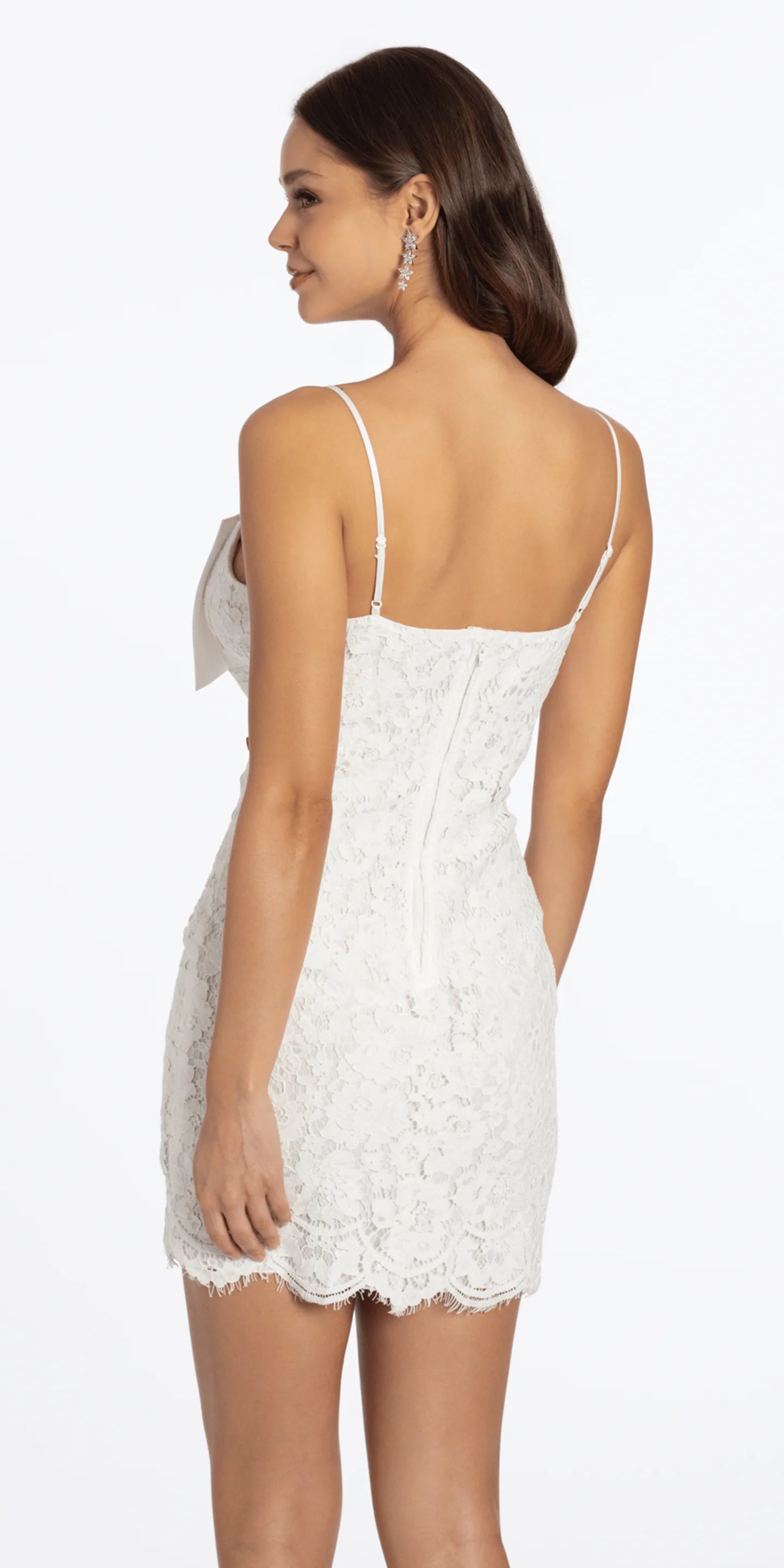 Elegant Sheath Sweetheart Spaghetti Strap Zipper Back Mini Lace Homecoming Dresses