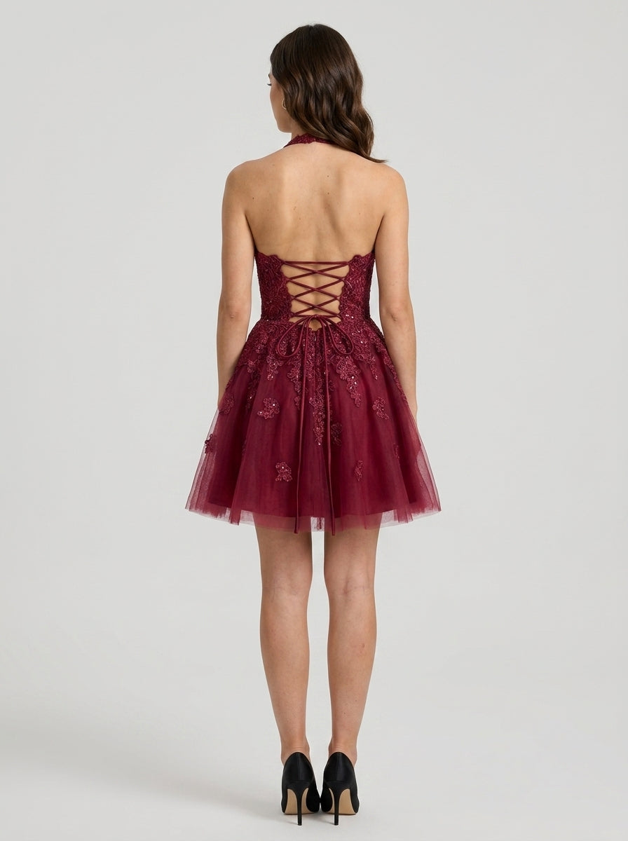 Elegant Sparkling Embellished A-Line Halter Neck Sleeveless Lace-Up Back Short Homecoming Dresses