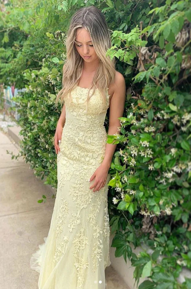 Floral Lace-Overlay Spaghetti-Strap Sweetheart Crisscross Back Mermaid Train Evening Dress