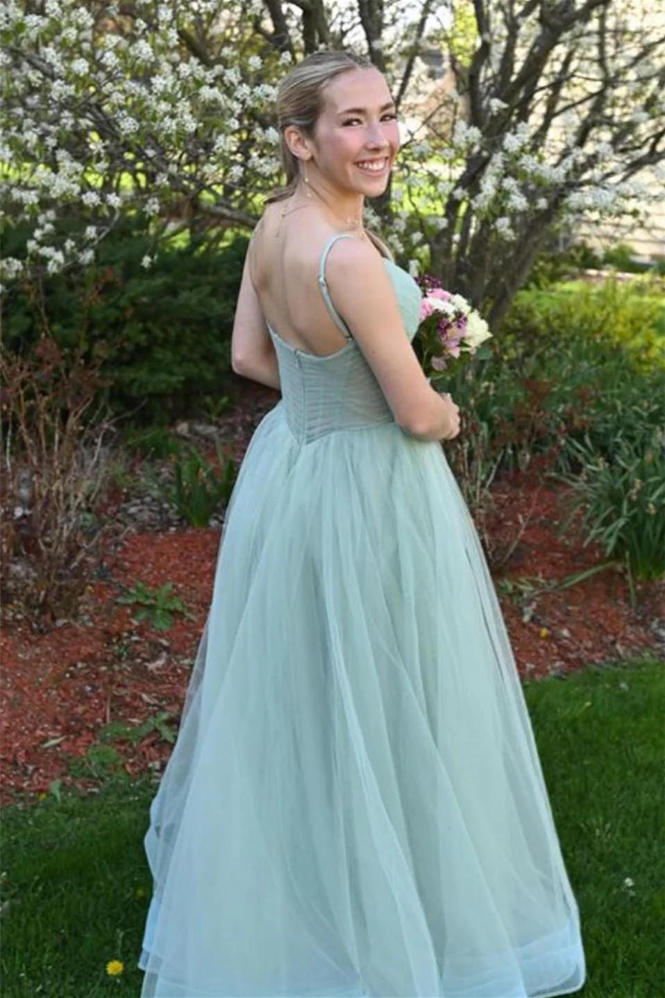 Fresh A-Line Deep V-Neck Adjustable Spaghetti-Strap Ruched-Bodice Airy Tulle Floor-Length Prom Dress