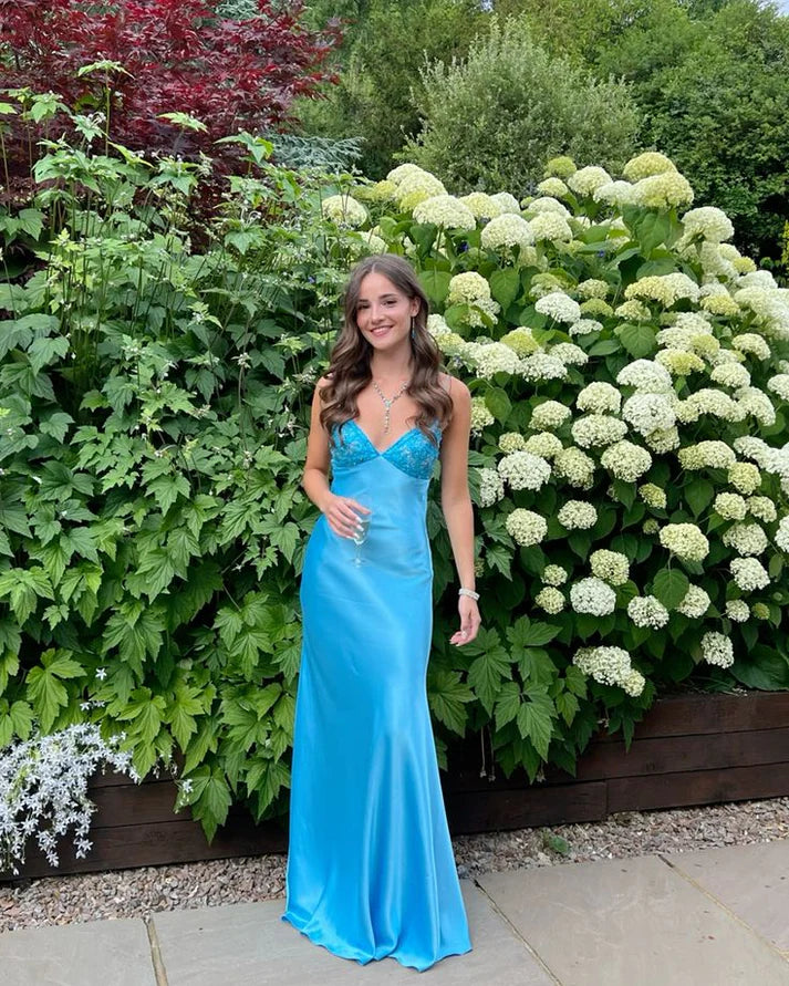 Glamorous Sky Blue Satin Sweetheart Neck Beaded Spaghetti Strap Tie-back Floor-length Evening Dresses