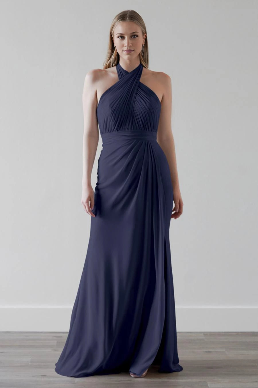 Hängender Halskragen, freiliegender Rücken, ärmellos, freiliegender Rücken und bodenlanges Ballkleid